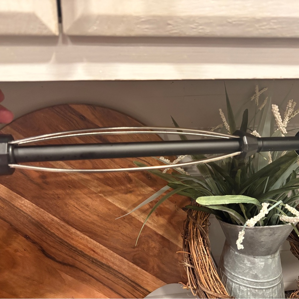 Decorative black paper towel holder